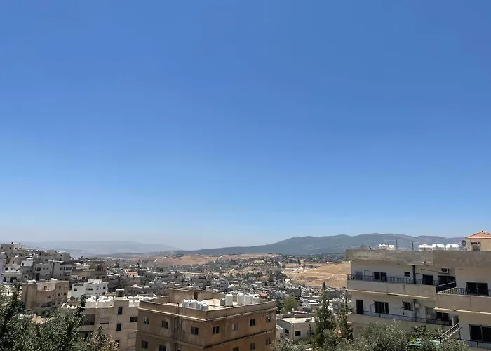 Oqdeh Delux Apartments